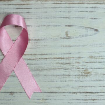 pexels-padrinan-579474 Prevención de cáncer de cuello de útero y de mama