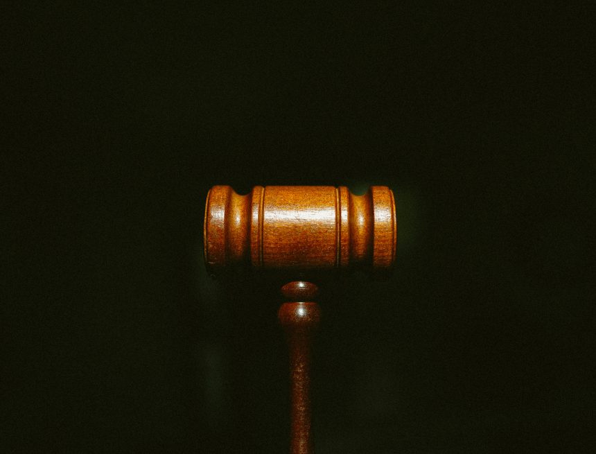 tingey-injury-law-firm-nSpj-Z12lX0-unsplash Condena a dueño de Valentino Uruguay